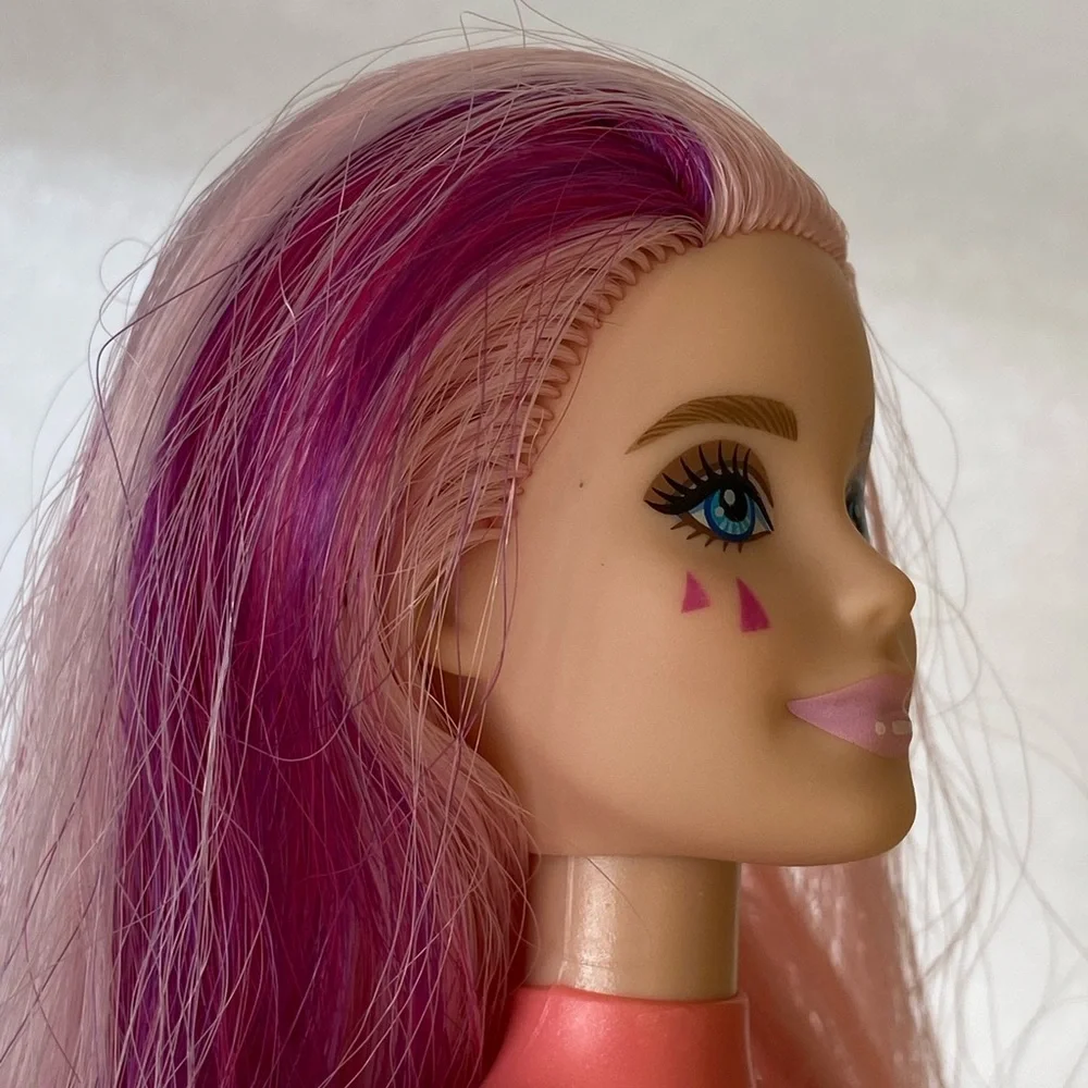 Barbie Pop Reveal Bubble Tea Series Doll with Pink Hair, Made To Move HTJ22